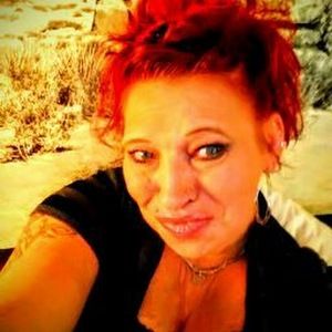 Meet your Posher, Debra